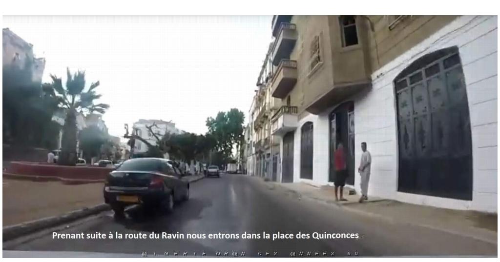 10 PLACE QUINQUONCE LA MARINE-1.jpg